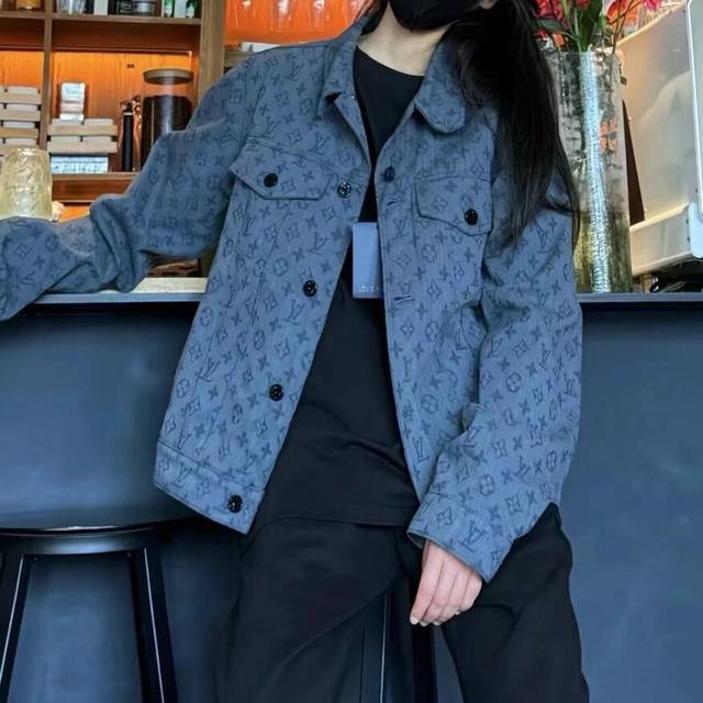 Model Image# Louis Vuitton LV Fw new fall collection, featuring an all-over prin