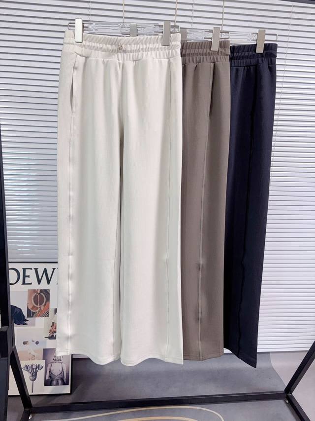 Top version, Lulu threaded straight pants Lululemonsoftstreme pants are very pop