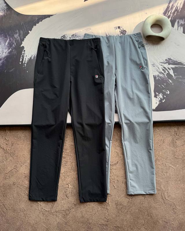 New slightly thicker pants for fall and winter. Fila's 25th fall release: outdo