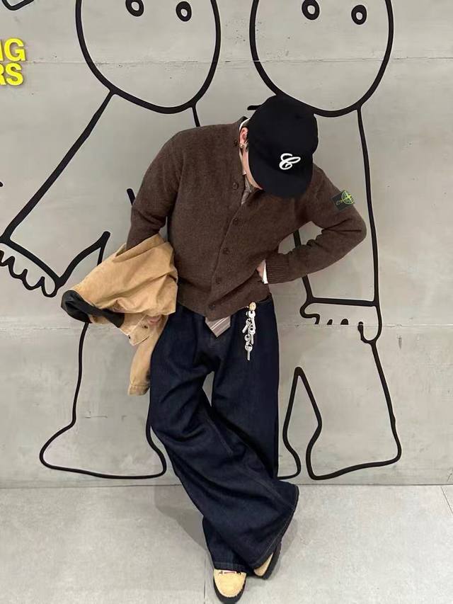 Stone Island 25Fw Early Autumn Floral Yarn Wool Blend Half-Turtleneck Knit Sweat