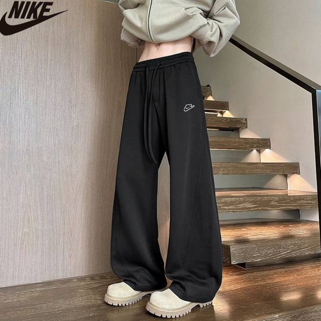 Nike's new fall styles, unisex elastic waist drawstring, versatile, slimming, lo