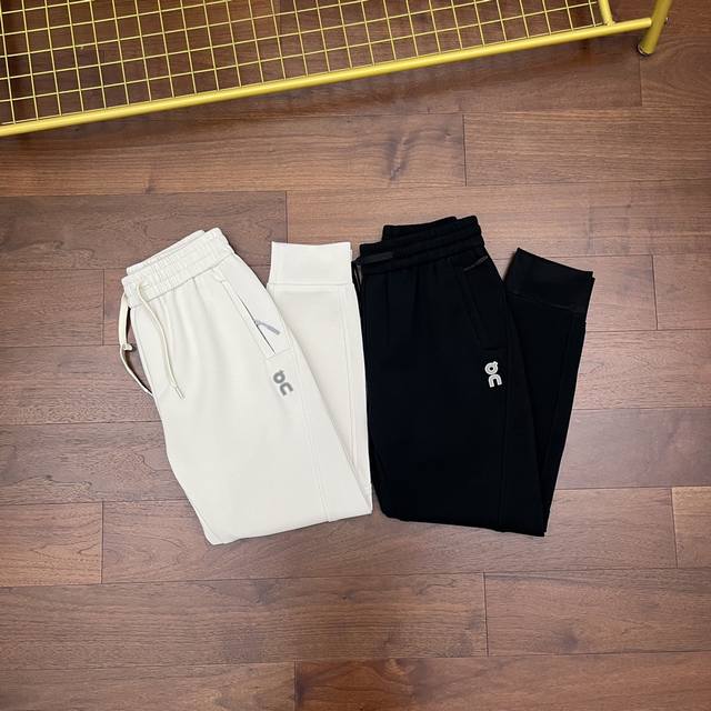 Carefully selected products! New men's casual sports pants from On! Classic and