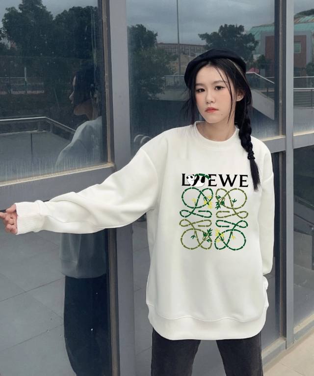 Loewe Giant Panda Spring and Autumn Crewneck Sweatshirt Selected Xinjiang Chines