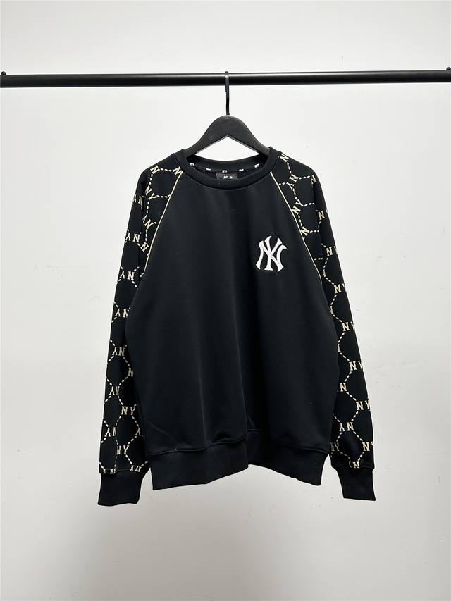 Mlb new wardrobe hoodie with diamond-patterned sleeves and raglan sleeves! Compl