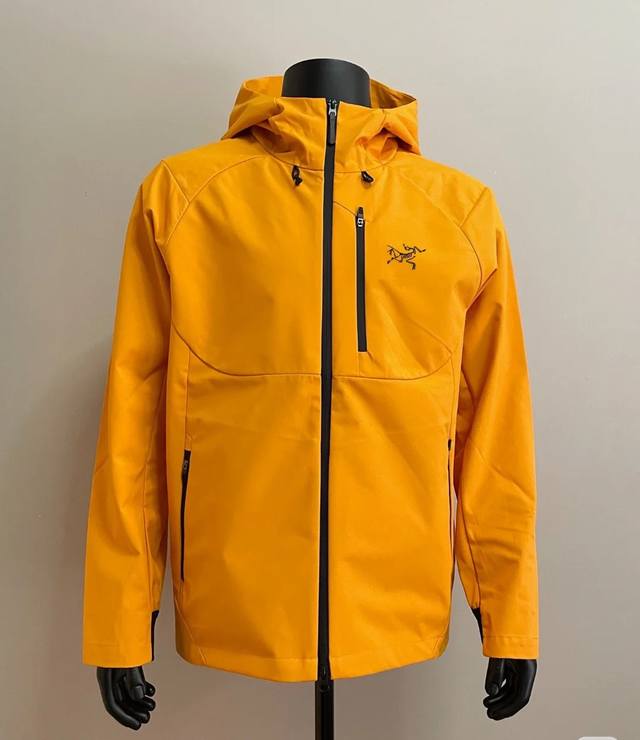 #Market reduction, hot selling item! Arc'Teryx hooded jacket, new for 25 years,
