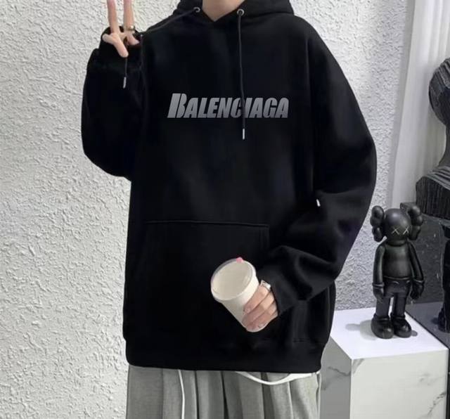 Balenciaga Gradient Gray Label Spring/Autumn Hooded Sweatshirt This style is mad