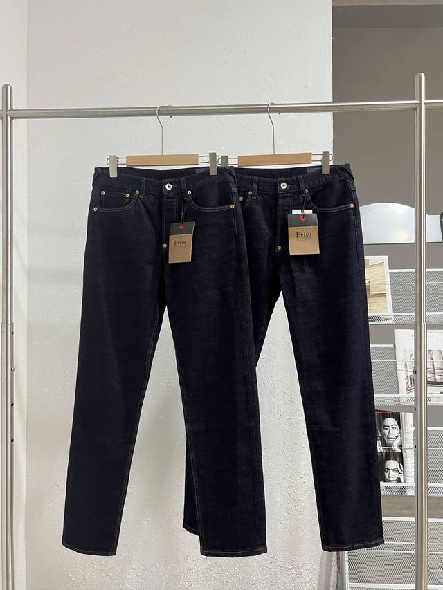 Evisu Dark Double Seagull Print Straight-Leg Jeans 30-36 (No 35). These early sp