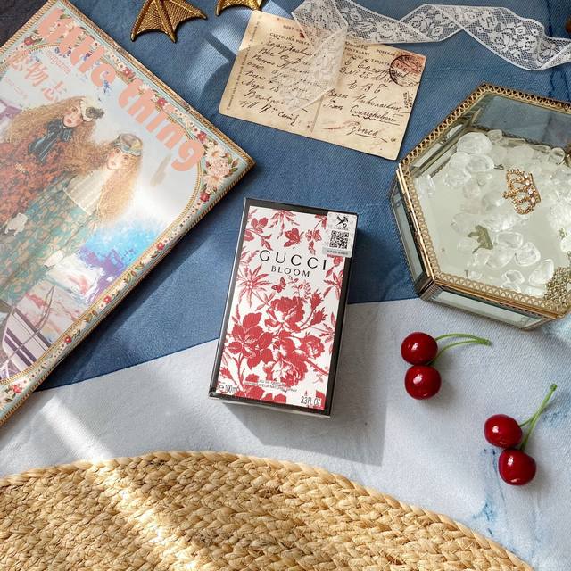 Gucci Bloom for Women, Ml , launched in 2017. Bloom, the first fragrance design