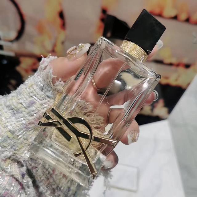 Original, in stock! Ysl Yves Saint Laurent Libre Eau de Parfum, this new Yves S