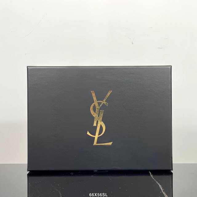 Yves Saint Laurent perfume sample set of 7.5ml! Contains: Black Opium, Reverse