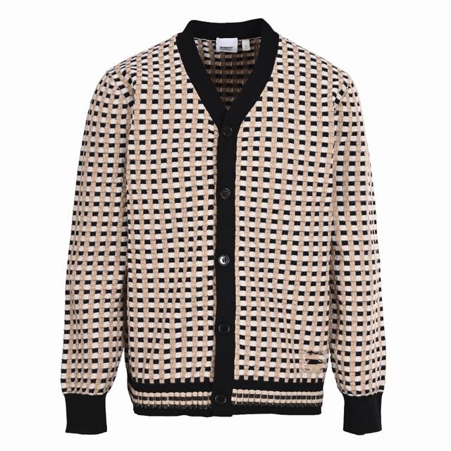 Burberry Bbr black and white plaid V-neck knitted sweater cardigan The original
