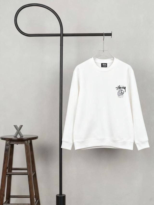 Offers a Stussy series American retro sweatshirt with a baseball retro monogram