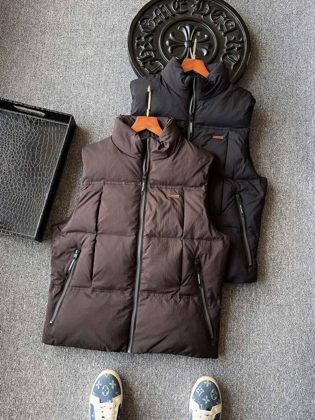 Top-quality pure white duck down! Popular item! Zegna's newest cold-resistant wh