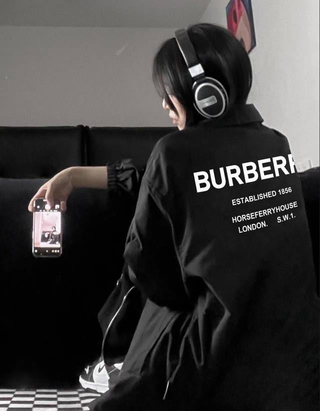 Burberry 1856 stand-up collar coach jacket Selected high-quality woven thickened