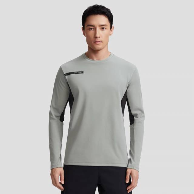 Details: Descente men's spring and autumn outdoor running and hiking casual bre
