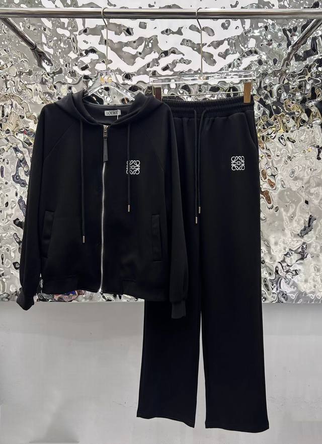 Actual shot details Loewe 2025Fw new casual suits have no reason to refuse it.