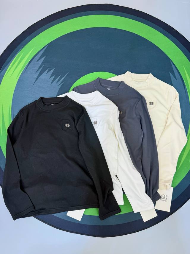 Kolon Fleece-lined Soft Crew Neck Sweatshirt Today, I have to recommend this war