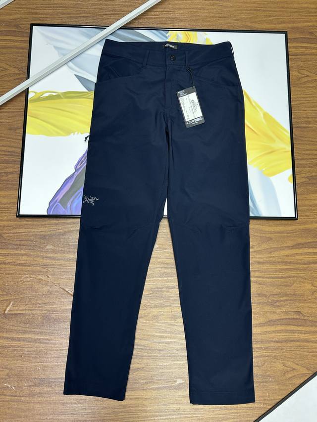 Arc'teryx Two-Tone Creston SV Pant Windproof Men's Softshell Pants. Arc'teryx's