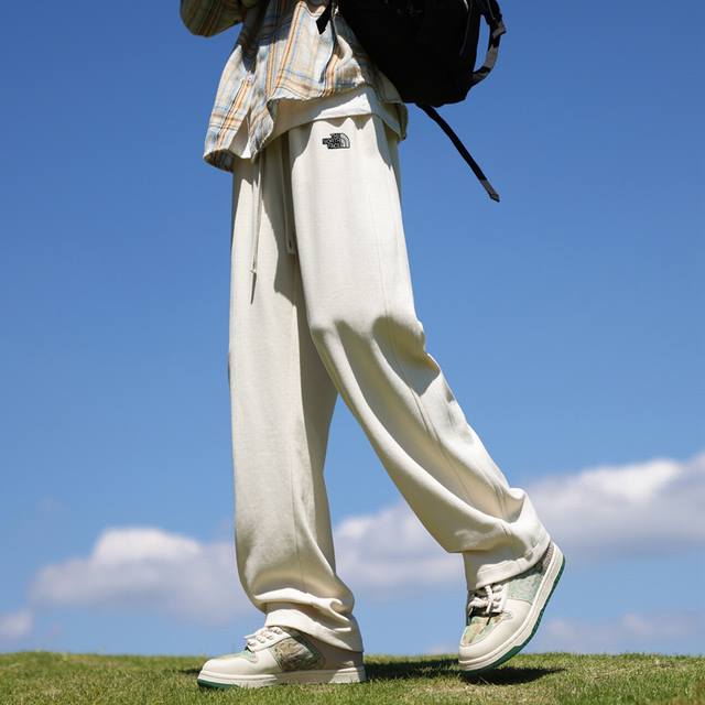 High-quality North Face 25Ss new autumn sports casual pants in four colors . L