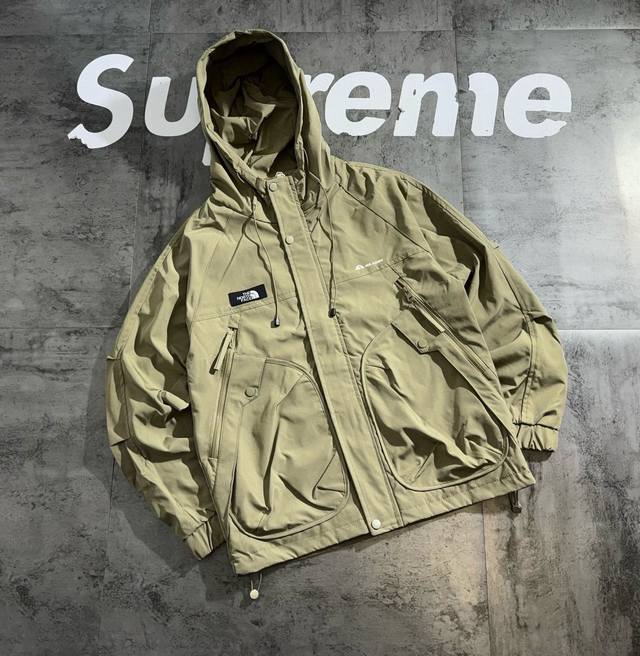 The North Face series appliqu