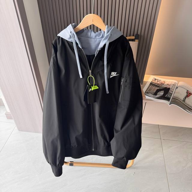 Nike Limited Edition Hooded Two-Piece Jacket, High-quality, lightweight design w