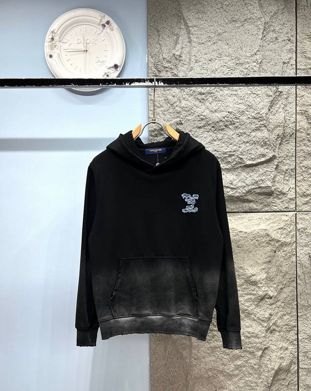 The new top version of Louis Vuitton, the new product for autumn and winter 2025