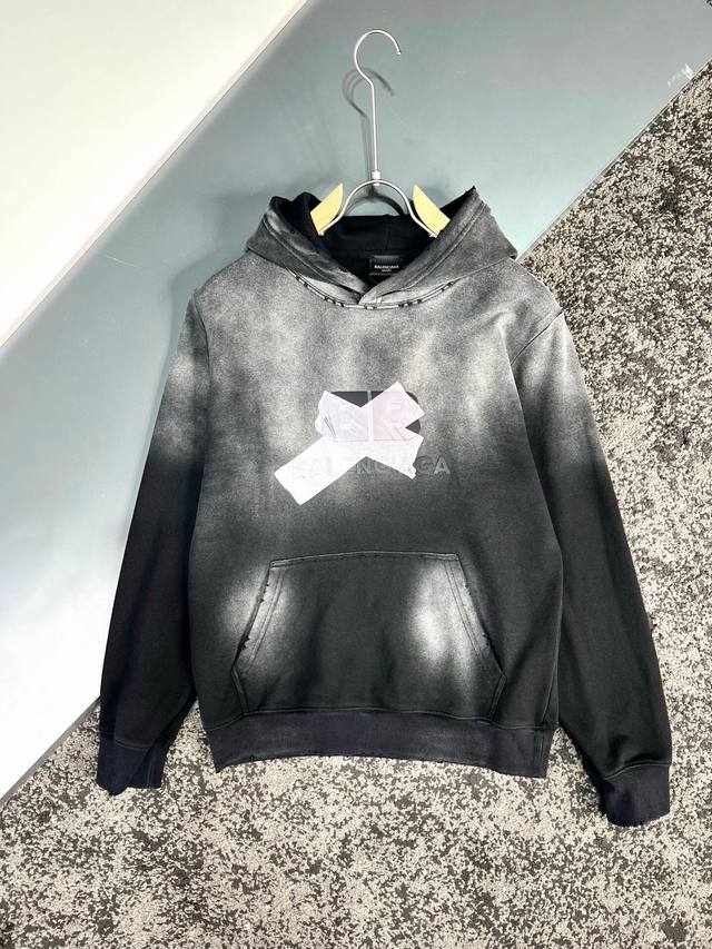 New top-tier Balenciaga release, 2025 Fall/Winter new style double B printed le