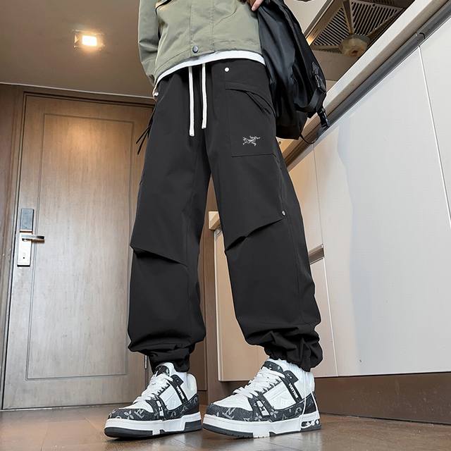 Arc'teryx Paratrooper Pants, unisex, functional casual pants available overseas.