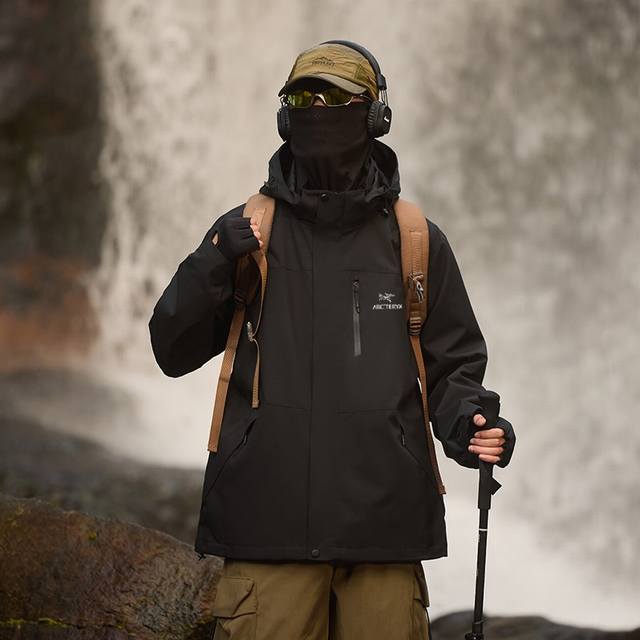 Arc'teryx Japanese-style outdoor diagonal zipper mountaineering jacket, unisex
