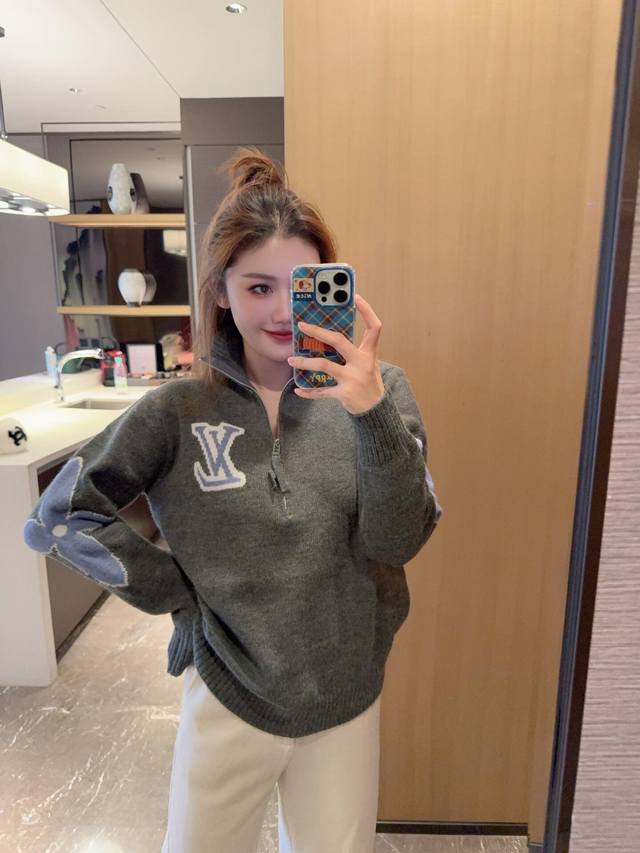 Inquiry & Detailed Images# Louis Vuitton's classic jacquard-knit wool pullover,