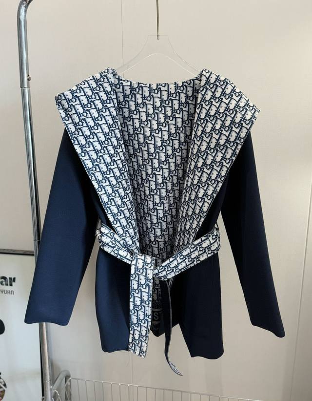 Price p: Product name: Dio* classic monogram hooded mid-length double-sided sued