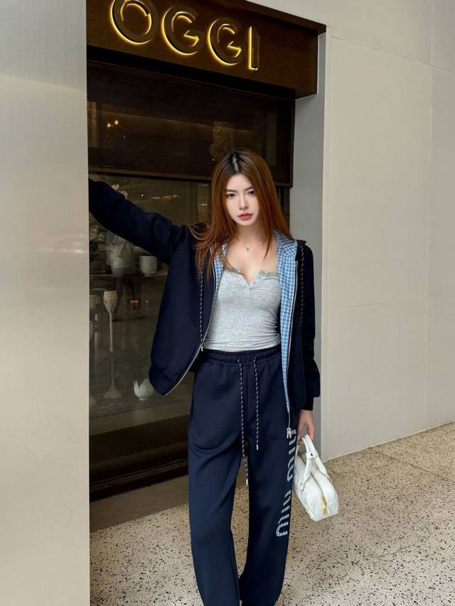 New Arrival Miumi * Miu Miu reversible Miu25Ss latest classic casual suit for au