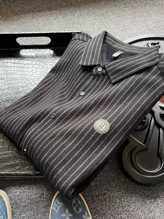 Super soft plush wool! A hot item! Fendi's new double F counter-issued, striped,