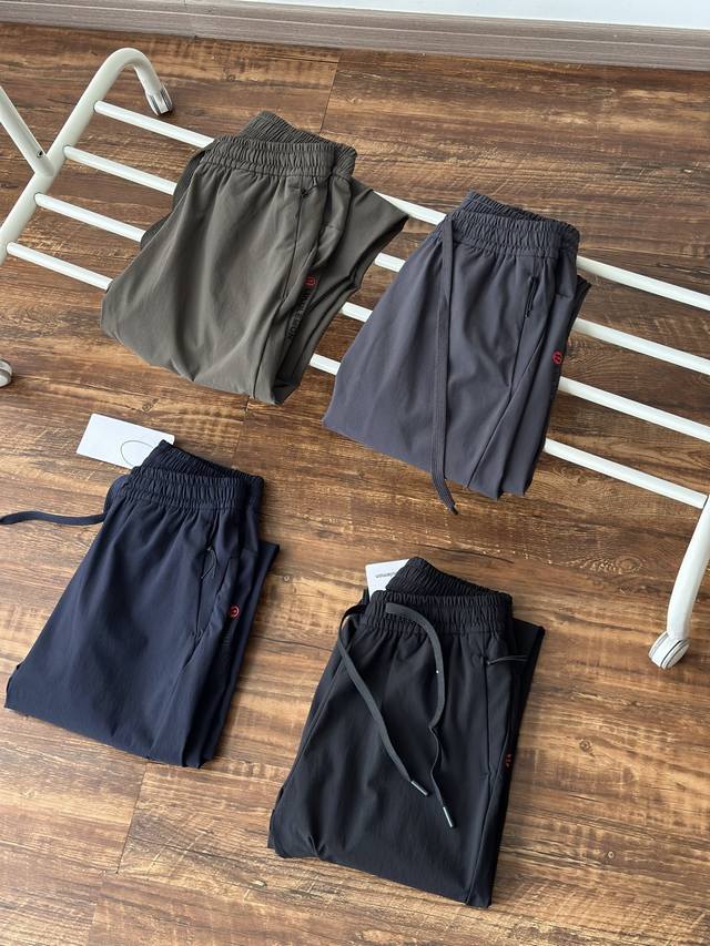 Outdoor Waterproof 4-Way Stretch Running and Fitness Couple's Straight-Through