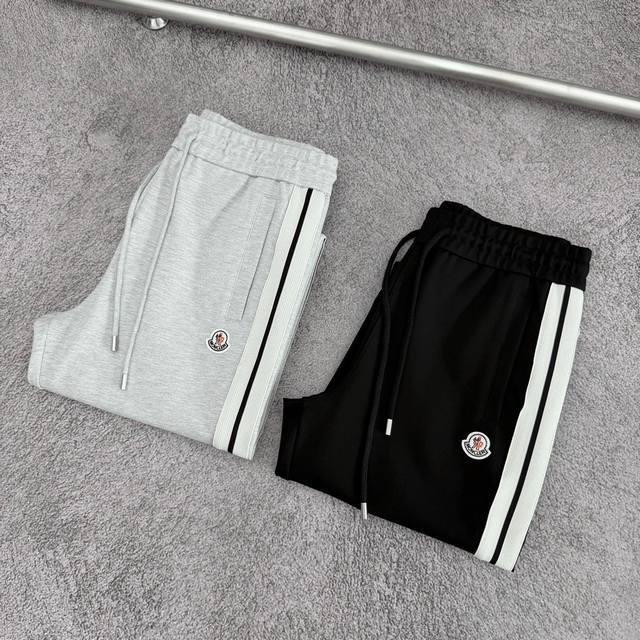 Carefully selected products! New Monclr men's casual sports pants! Classic and