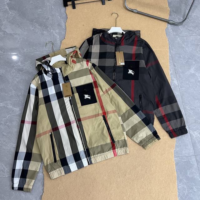 Burberry's latest autumn classic, striped plaid jacket, available for both men a