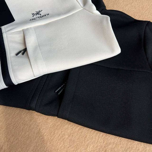 Details! Arcteryx Two-Color Stand-Up Collar Autumn Outdoor Loose, Versatile, Str