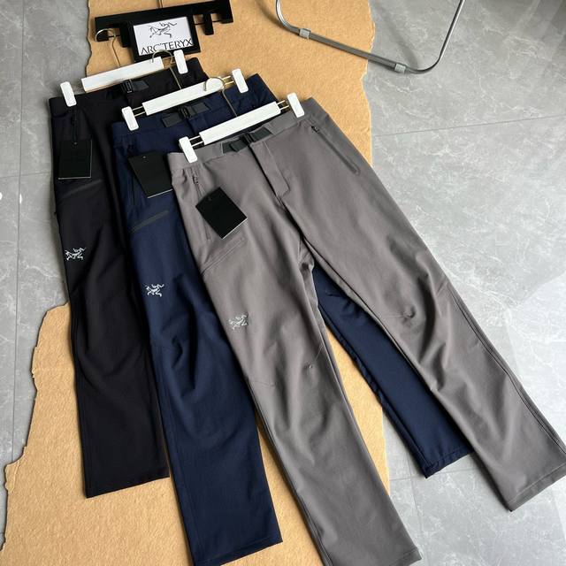 Arc'teryx tri-color Gamma pants for autumn and winter outdoor casual wear. High-
