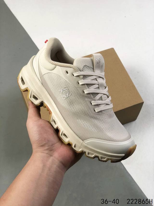 Company-level! Loewe x On's Cloudtilt lightweight sneakers! The same style worn