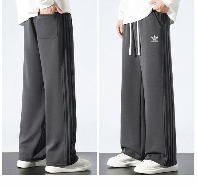 Overseas version! Adidas Trefoil offset printed logo three-stripe classic sport