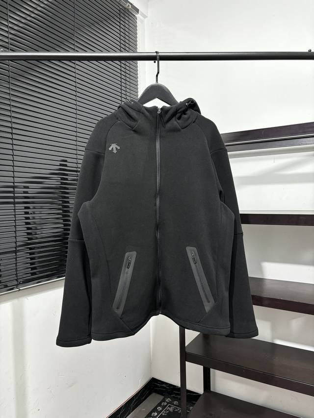 Fall/Winter style! Descente silicone arrow logo, plush and thickened jacket! De
