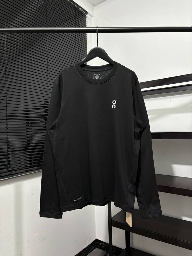 New Fall Style! On's Corelong-T men's Core Series long-sleeved T-shirt with a s