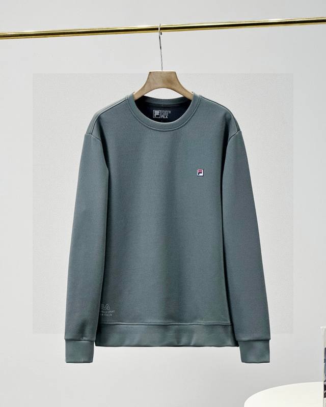 New arrival! Fila's new 2025 Fall/Winter collection features a unisex, four-col