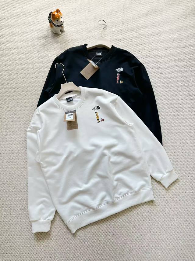 Order number 09272. The North Face 8Hnf, a new unisex knitted sweatshirt from t
