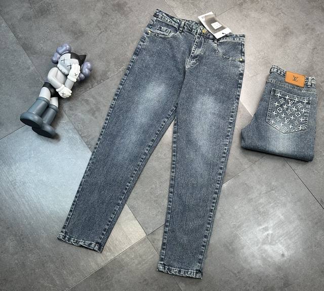 Trendy 25Ss early spring Louis Vuitton jeans! I've got it! These embroidered 1O