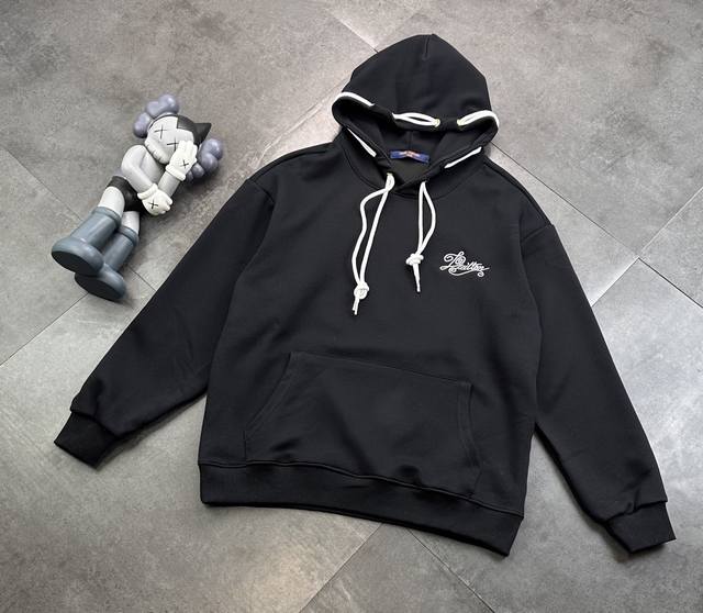 Trendy Louis Vuitton Lv. Donkey's hooded sweatshirt with double drawstrings and