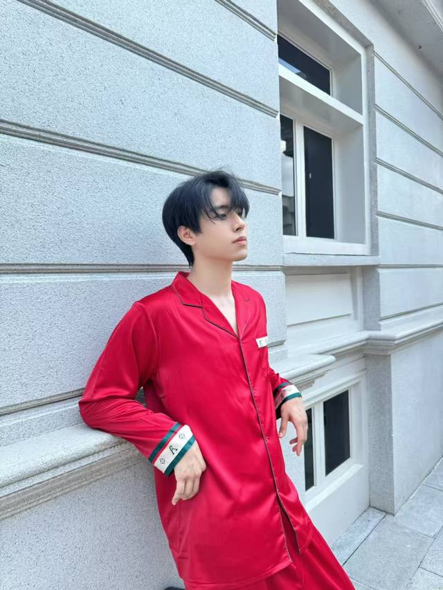 Lv official website synchronized new arrivals, men's pajamas, original, high-end