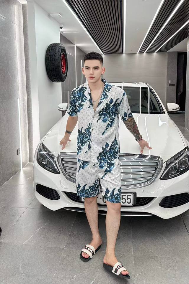 Lv Louis Vuitton men's home wear, high-end new arrival, pajamas, casual suit, sh