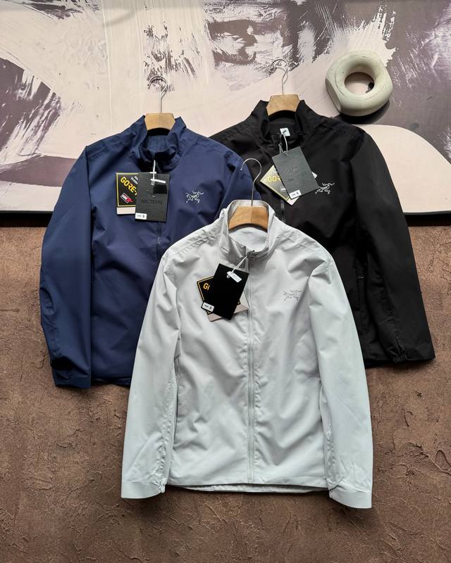Official website sale: Arc'Teryx Solano Hoodie Stand Collar Softshell Jacket. Ma