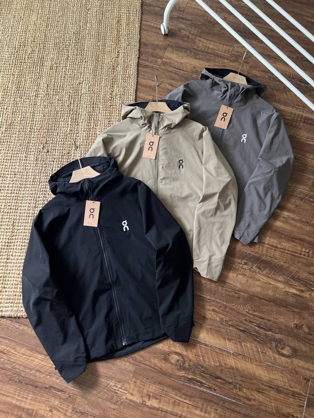 On's men's outdoor casual fully taped hooded jacket is made of environmentally f